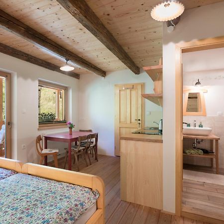 Homestead Farm Tesnak Gorenja Vas  Стая снимка