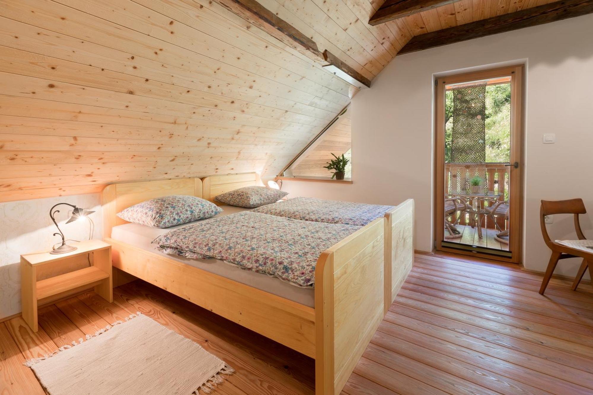 Homestead Farm Tesnak Gorenja Vas  Стая снимка